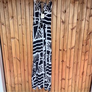 Elan NWT Black White Geometric Tribal Dress